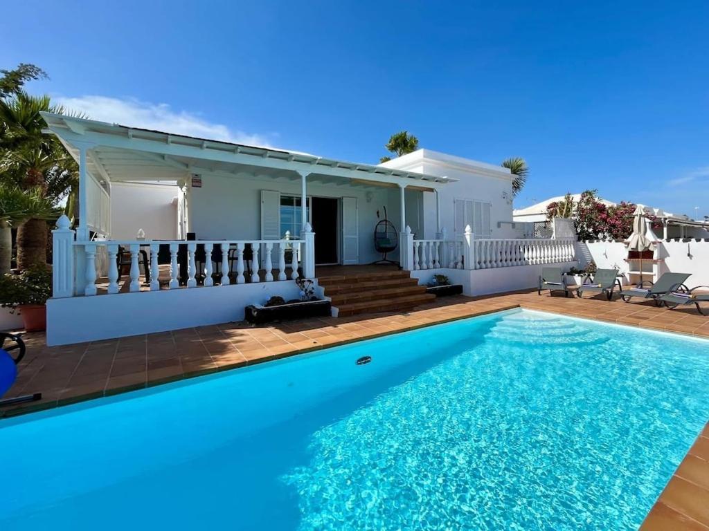 Villa Barquito By Jk Lanzarote Puerto del Carmen  Exterior photo